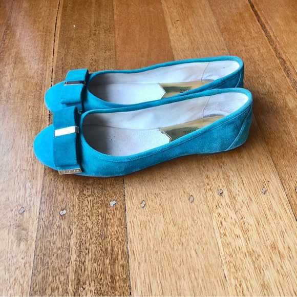 Michael Kors teal suede ballet flats with bow - Picture 4 of 9